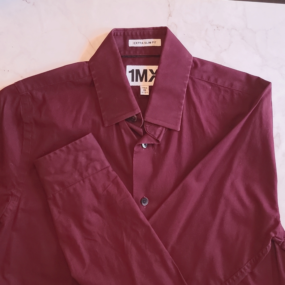 Express 1MX maroon buttown down XS extra slim fit